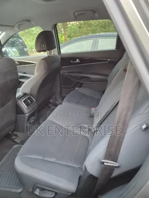 Kia Sorento 2.4L L FWD 2017 Gray