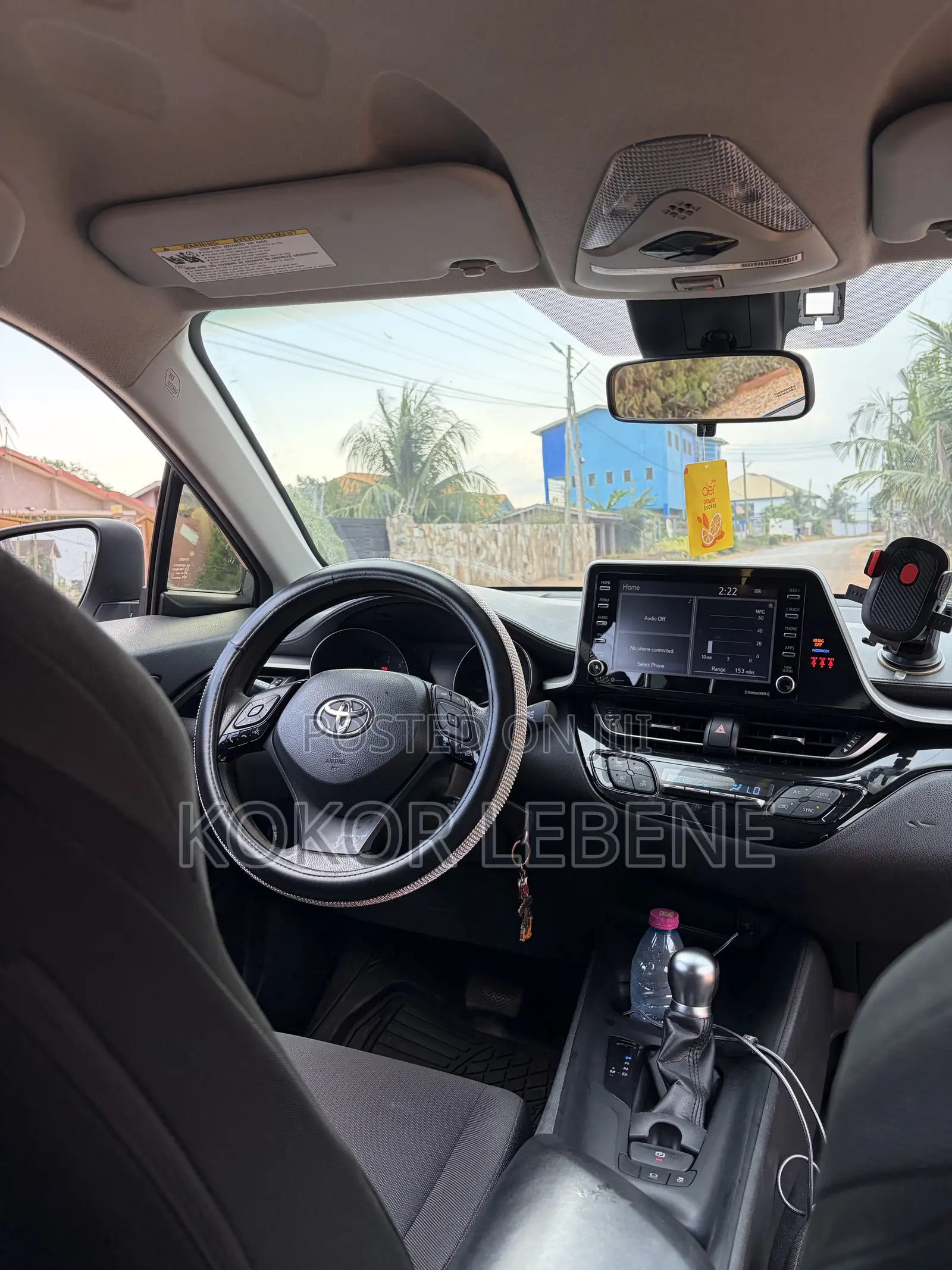 Toyota C-HR XLE FWD 2020 Gray