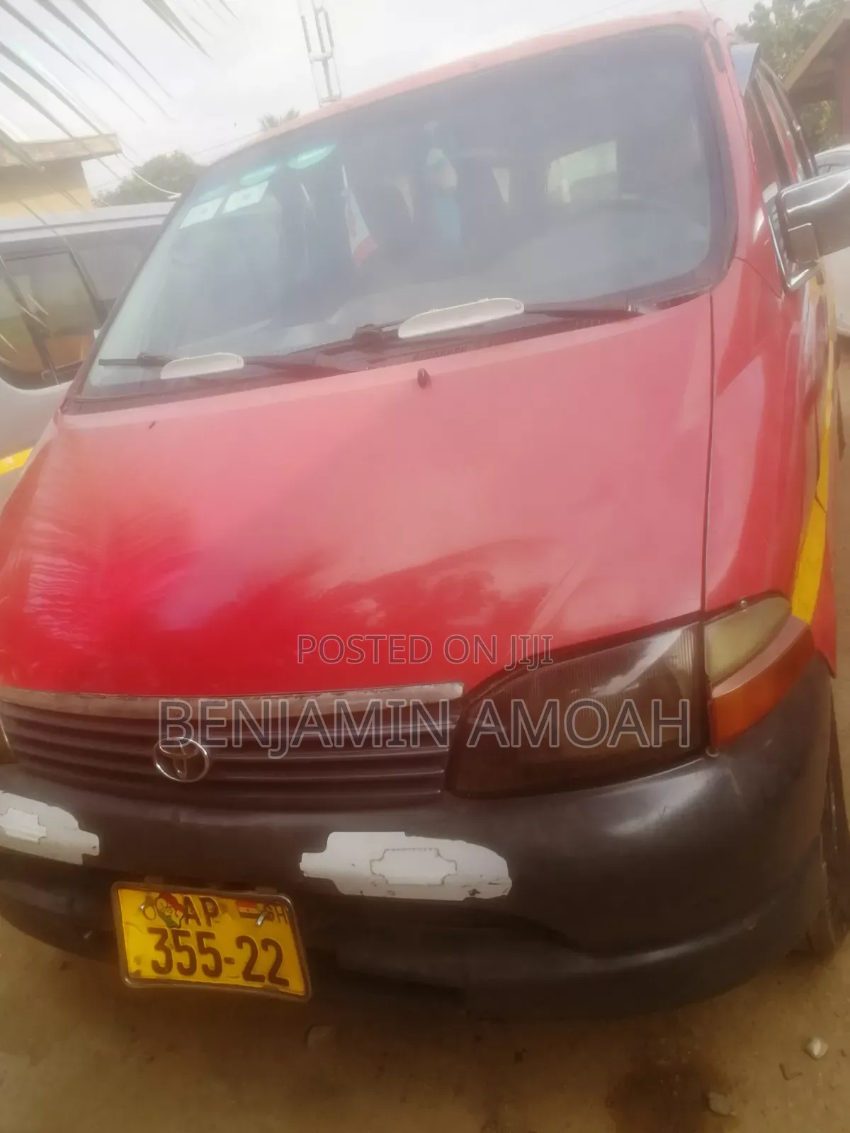 Toyota HiAce 2006 Red