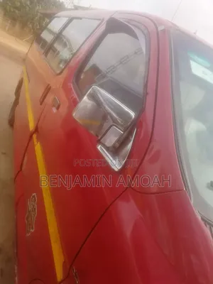 Toyota HiAce 2006 Red