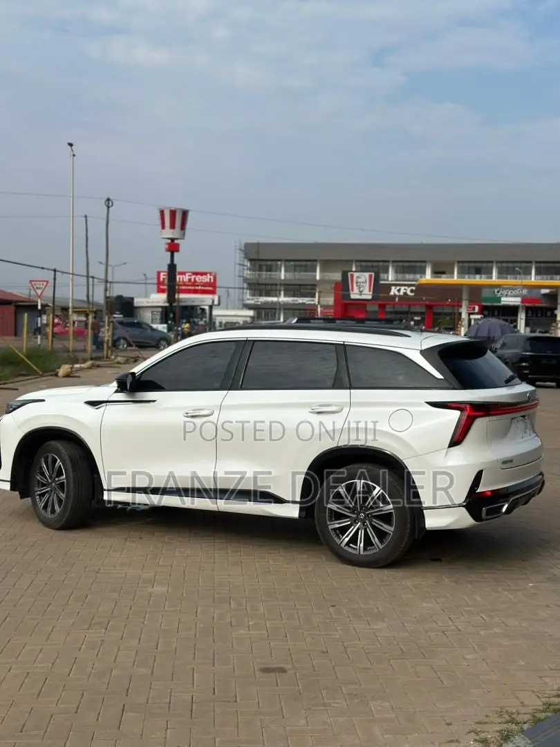 Changan CS75 Plus 2025 Gray