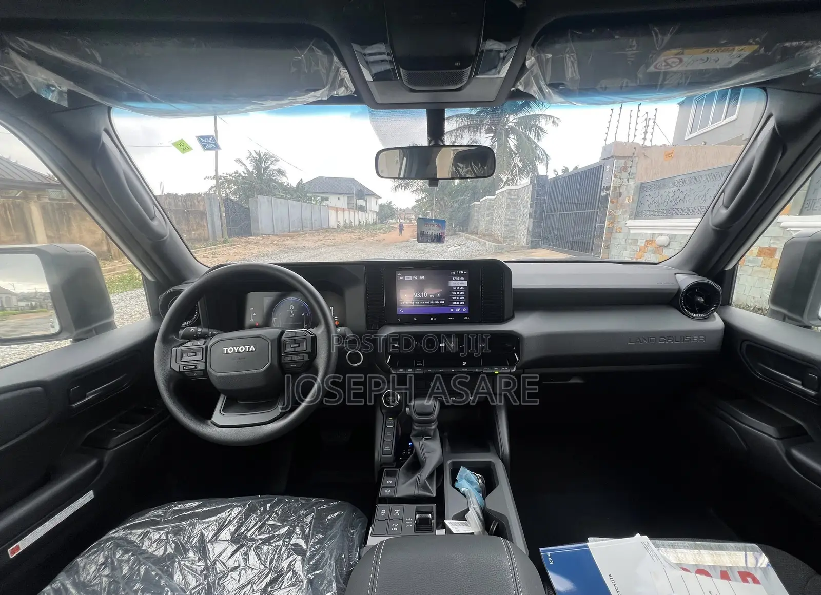 Toyota Land Cruiser Prado 2026 White