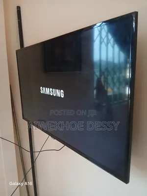 Digital Samsung TV 43 Inch