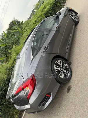 Honda Civic EX-L 2dr Coupe (1.5L 4cyl) 2016 Gray