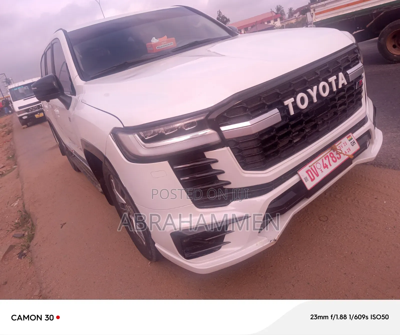 Toyota Land Cruiser 4.0 V6 GXR 2016 White