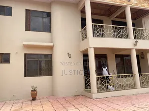 8bdrm House in Ankonam Oyarifa, Owusu Ansah for sale