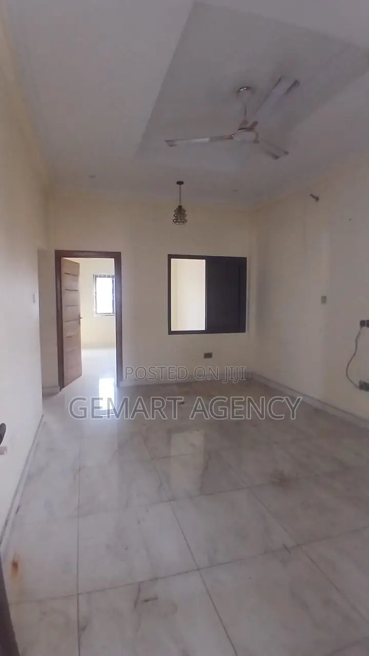 3bdrm Apartment in Taifa Bukina, Accra Metropolitan for rent