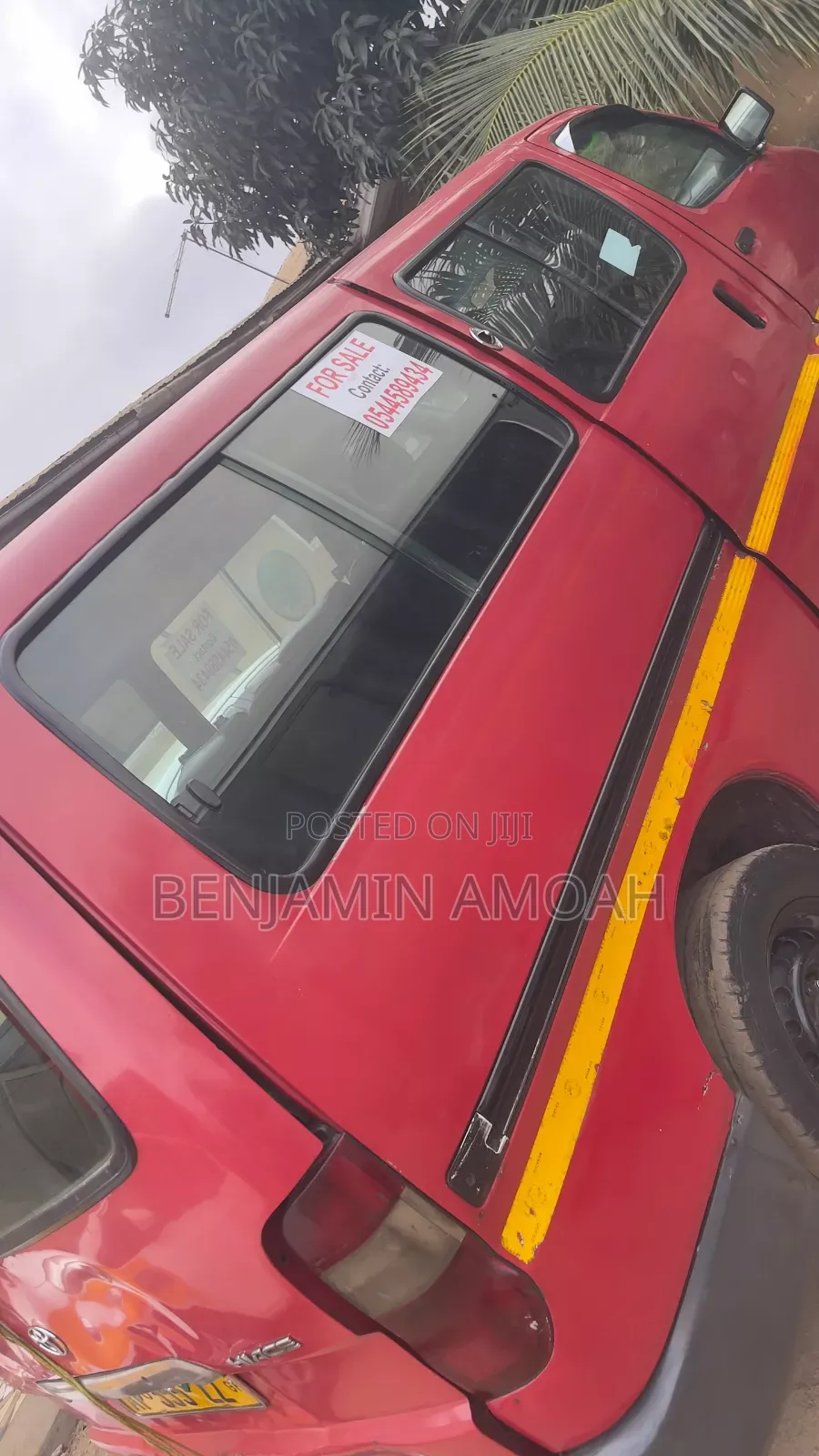 Toyota HiAce 2006 Red