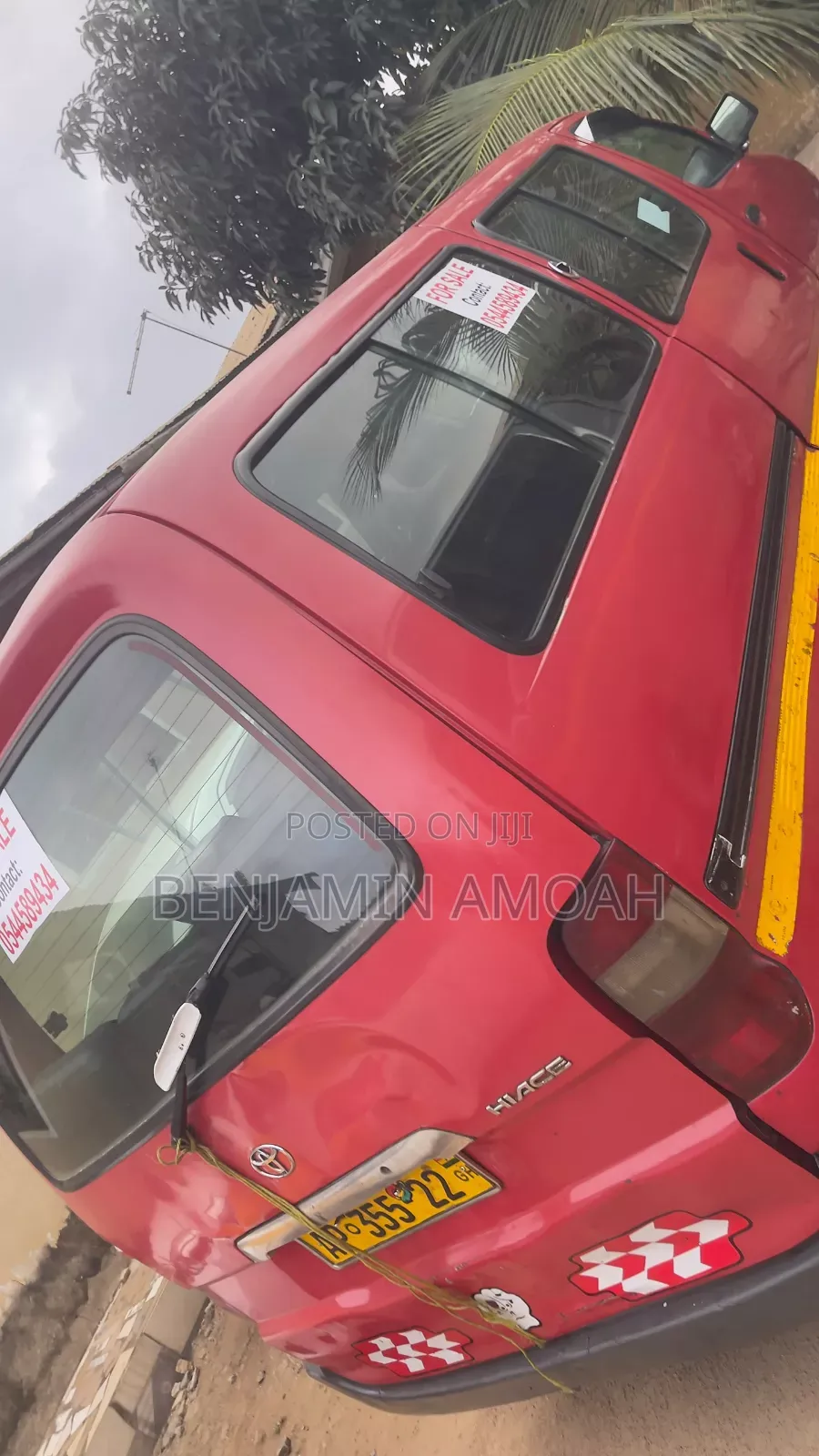 Toyota HiAce 2006 Red