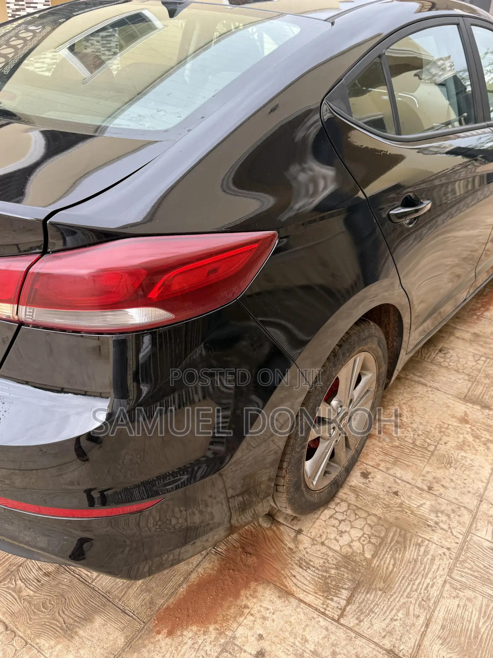 Hyundai Elantra SE Sedan FWD (2.0L 4cyl 6M) 2017 Black
