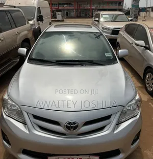 Toyota Corolla 2013 Silver