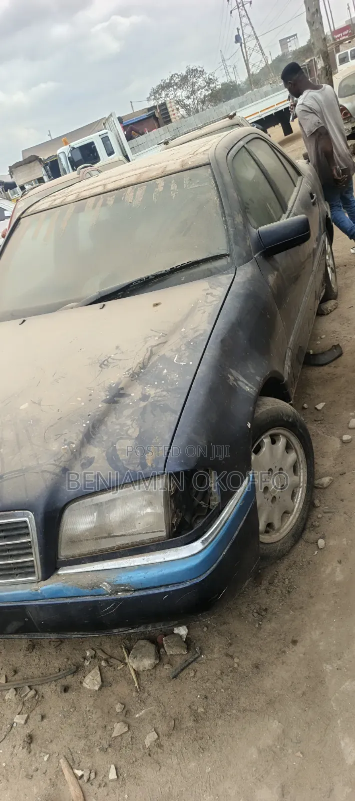 Mercedes-Benz C180 1998 Blue