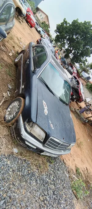 Mercedes-Benz C180 1998 Black