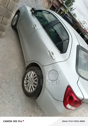 Suzuki Dzire 2018 Silver