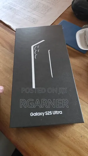New Samsung Galaxy S25 Ultra 256 GB
