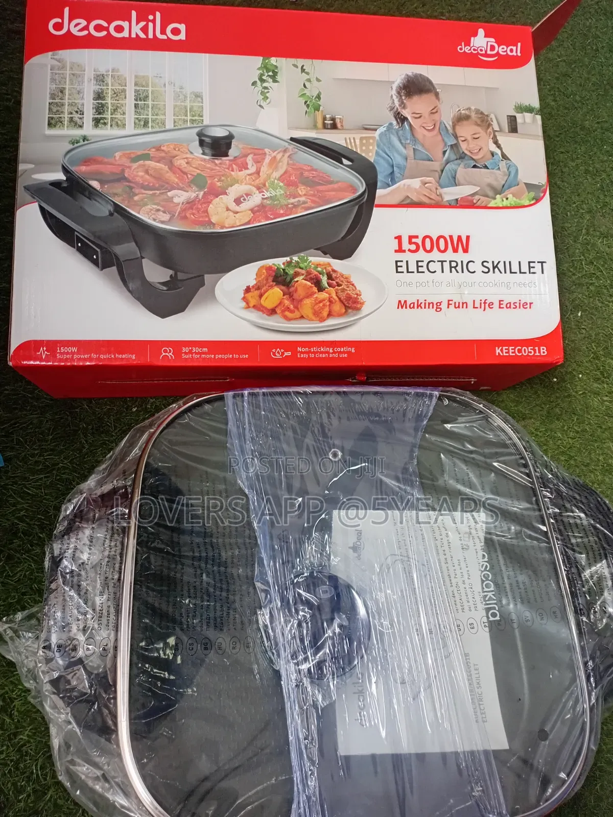 Decakila Non-Stick Electric Skillet With Glass Li