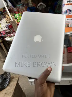 Laptop Apple MacBook Pro 2012 8GB SSHD (Hybrid) 1T
