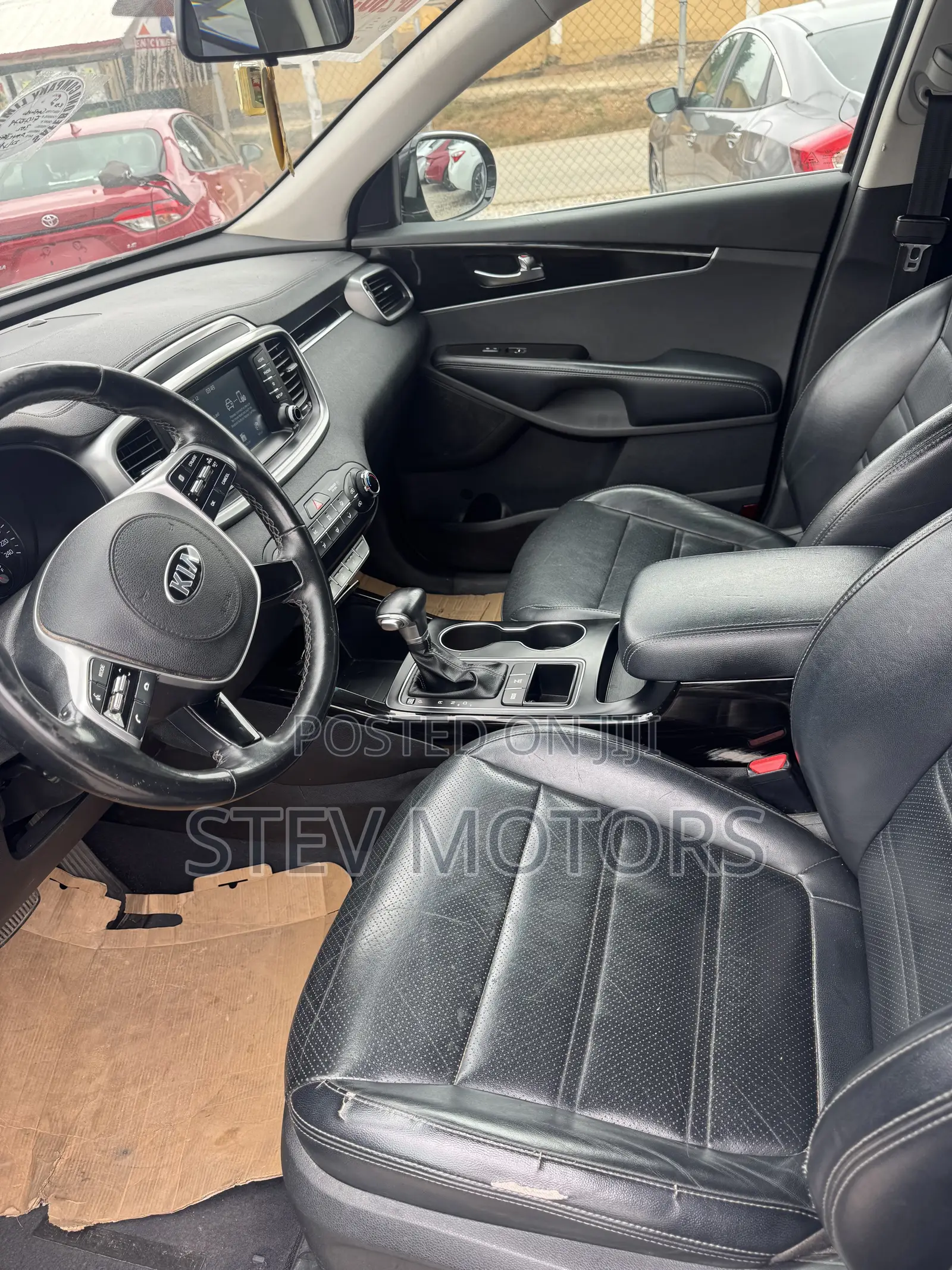 Kia Sorento 2.4L LX AWD 2019 Gray