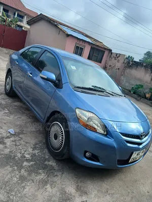 Toyota Yaris 1.3 2008 Blue