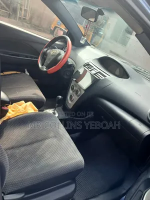 Toyota Yaris 1.3 2008 Blue