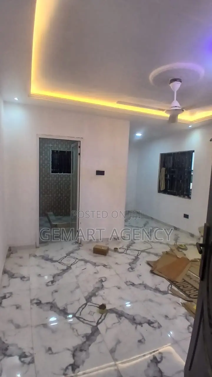 2bdrm Apartment in Nkawkaw, Kyidom,, Kwahu West for rent