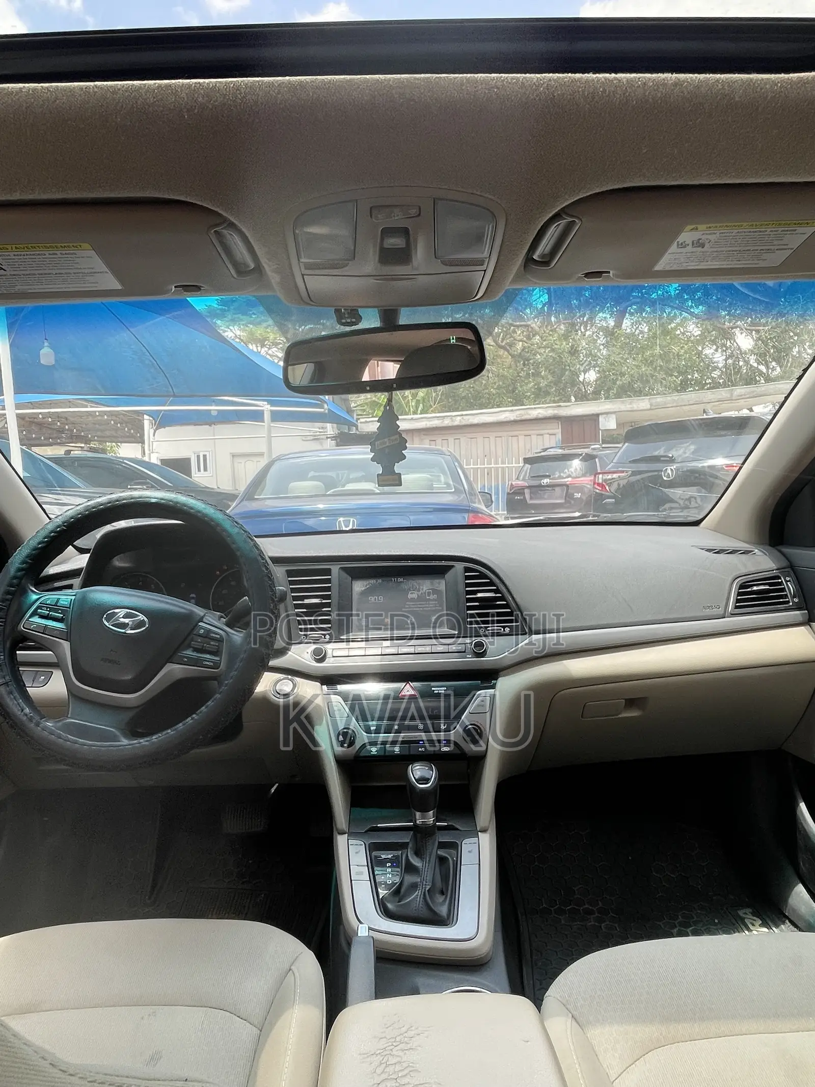 Hyundai Elantra 2018 White