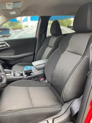 Mitsubishi Outlander SE 2024 Red