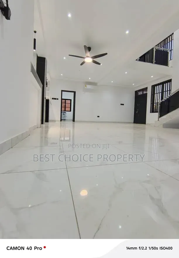 4bdrm House in Adenta, Container, A&C Mall Area for sale