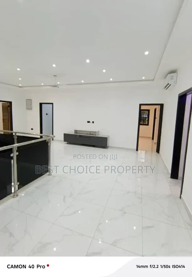 4bdrm House in Adenta, Container, A&C Mall Area for sale