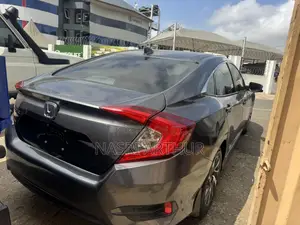 Honda Civic EX Sedan 2018 Gray
