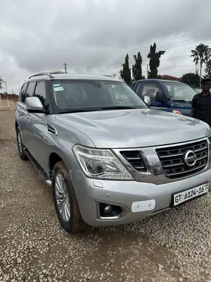 Nissan Patrol 2016 Silver