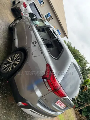 Mitsubishi Outlander 2.4 PHEV AWD 2018 Silver