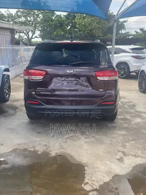 Kia Sorento 4dr SUV 2016 Brown
