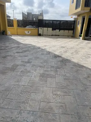2bdrm Apartment in Oyarifa for rent