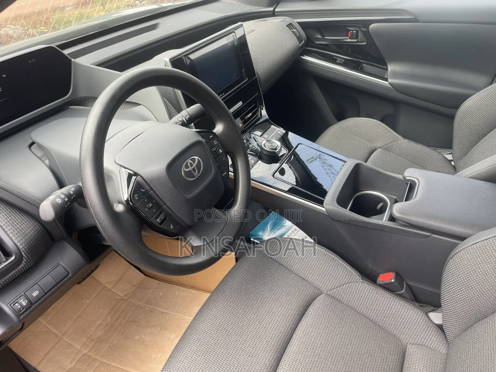 New Toyota bZ4X Limited AWD 2024 Gray