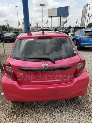 Toyota Vitz 1.3 FWD 3dr 2015 Pink