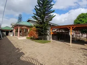 4bdrm Bungalow in Oyibi Sasabi, Sasaabi for sale