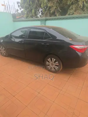 Toyota Corolla 2016 Black