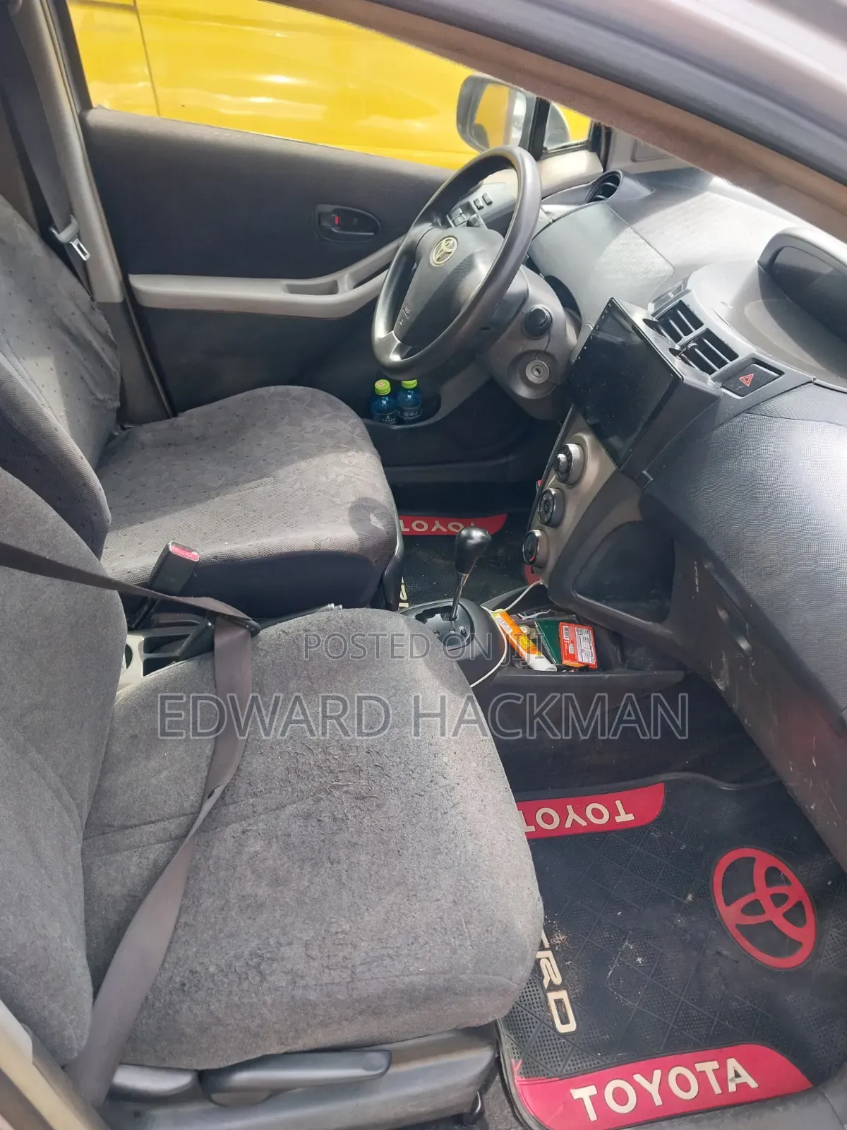 Toyota Vitz 2010 Gray
