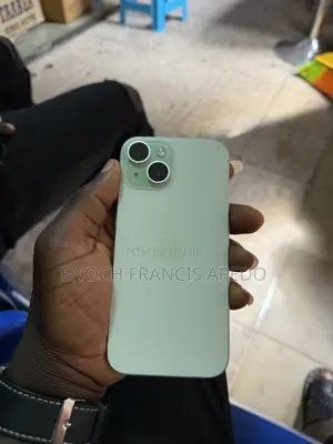 Apple iPhone 15 128 GB Green