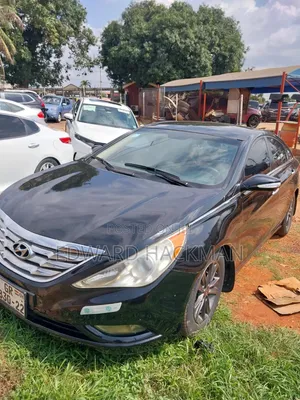Hyundai Sonata 2013 Black