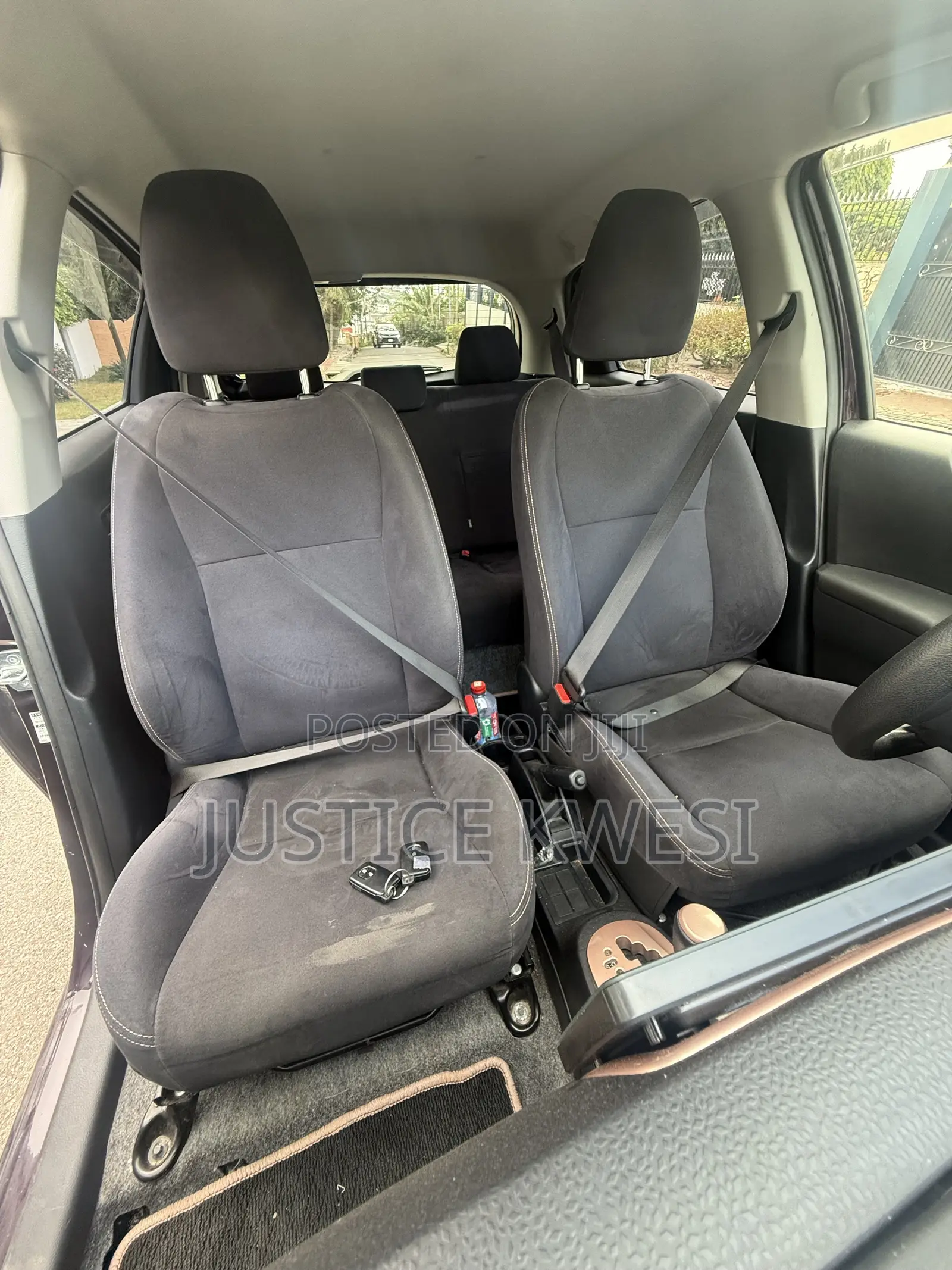 Toyota Vitz 1.5 FWD 3dr 2013 Brown