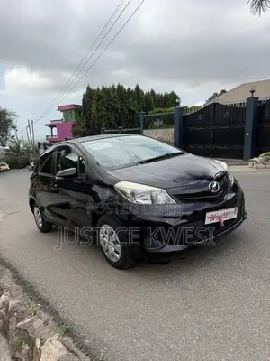 Toyota Vitz 1.5 FWD 3dr 2013 Brown