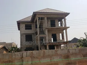 Professional Mason