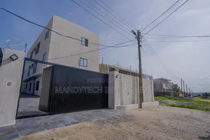1bdrm Apartment in Lake Side Estate for rent