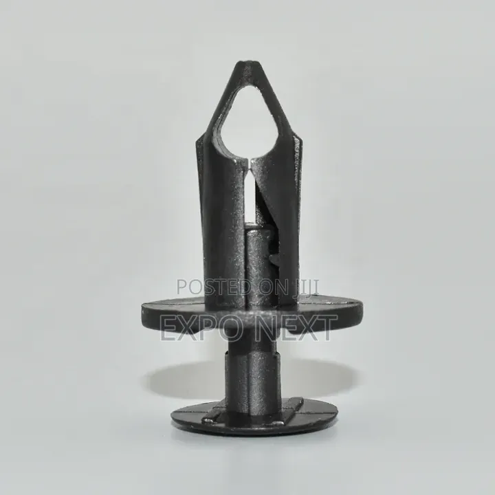 Inner Wheel Fender/Bumpers Splash Shield Push Type Retainer Clip