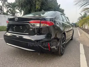 Toyota Corolla LE 2022 Black