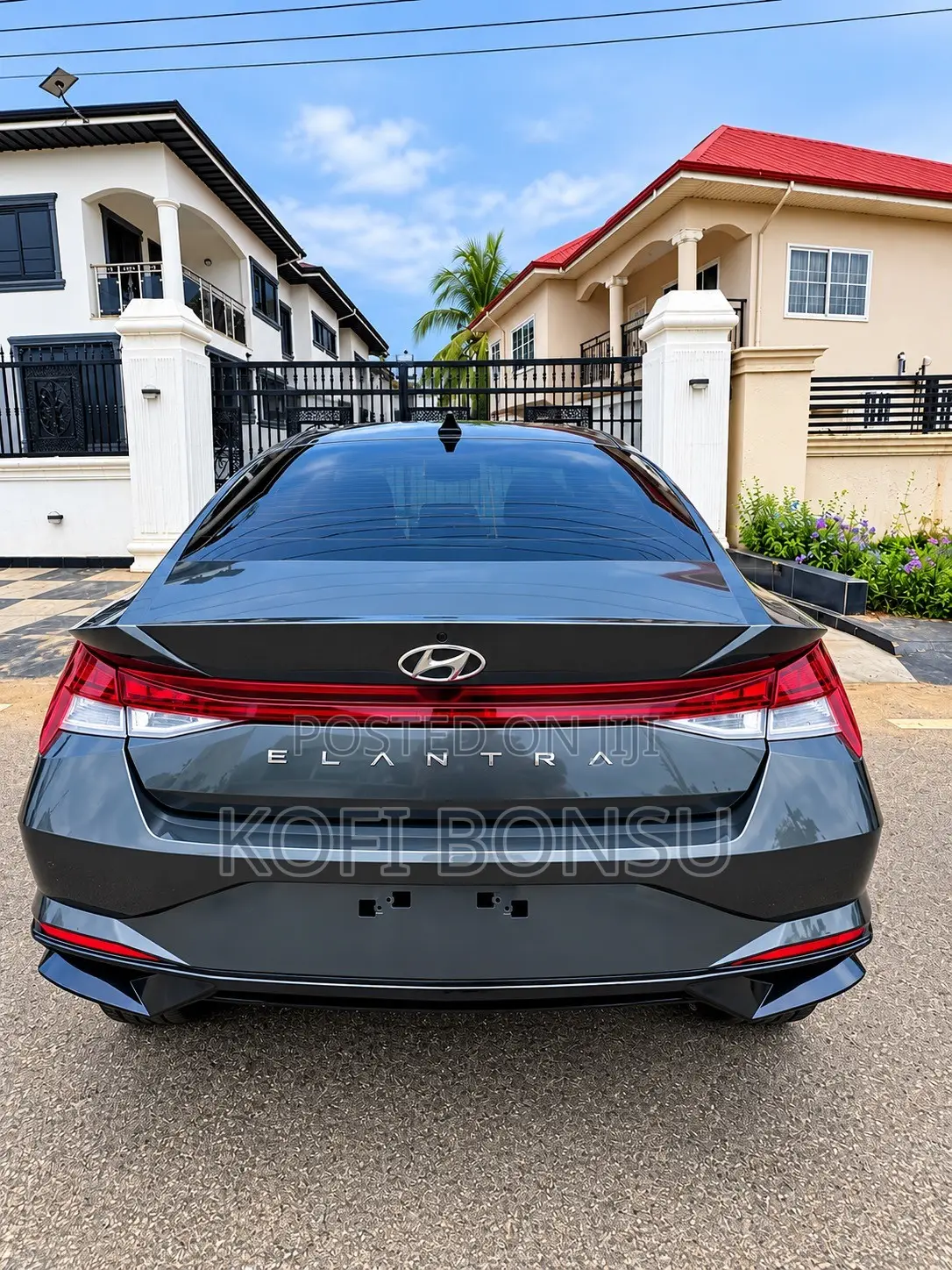 Hyundai Elantra Limited 2023 Green