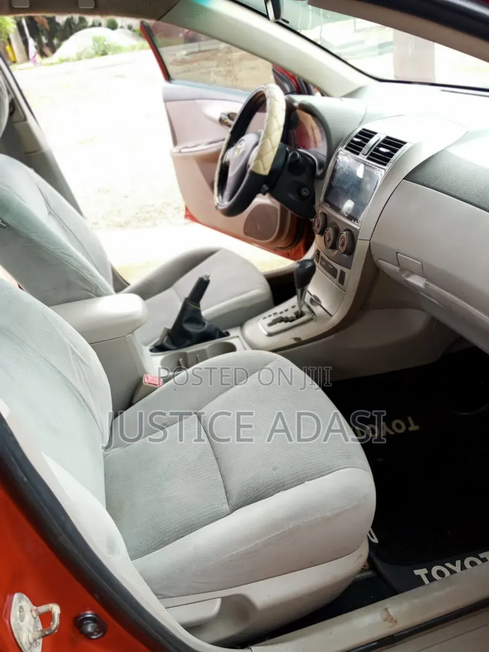 Toyota Corolla L 4-Speed Automatic 2013 Orange