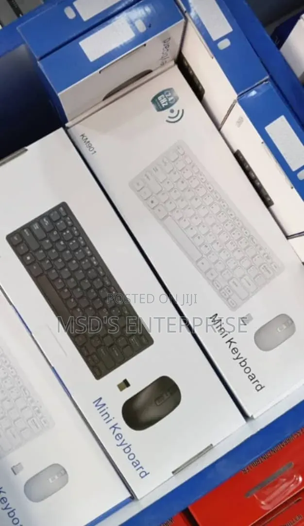 Mini Wireless Keyboard + Mouse Combo KM901 - 2.4Ghz - Black & White